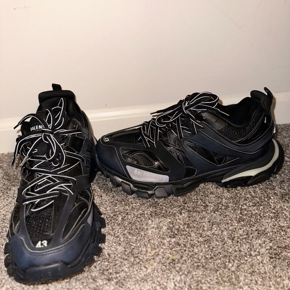 Men’s Balenciga Led Track size 9 - Picture 3 of 10
